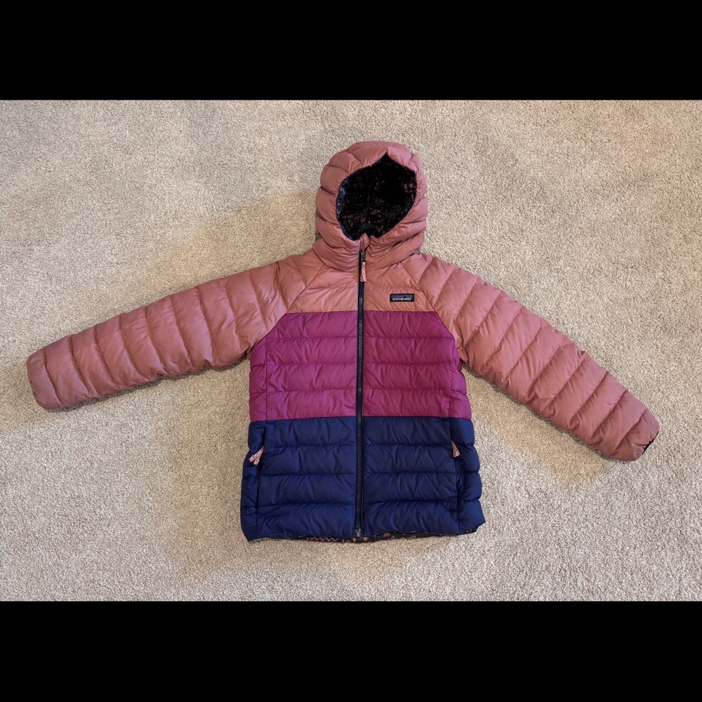Patagonia girls size small reversible down hoodie
